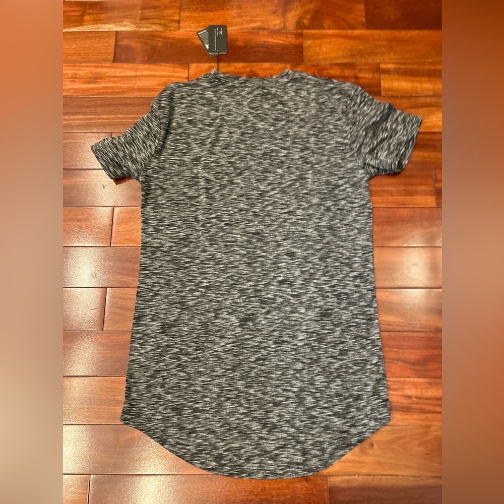 NWT- Hypr Men’s Xl Athletic  T-shirt Heathered Gray Longline Curved Hem - Picture 5 of 5